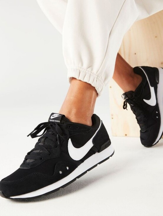 Nike Shoes - Nike Venture Black and White Low-Top Running Sneakers